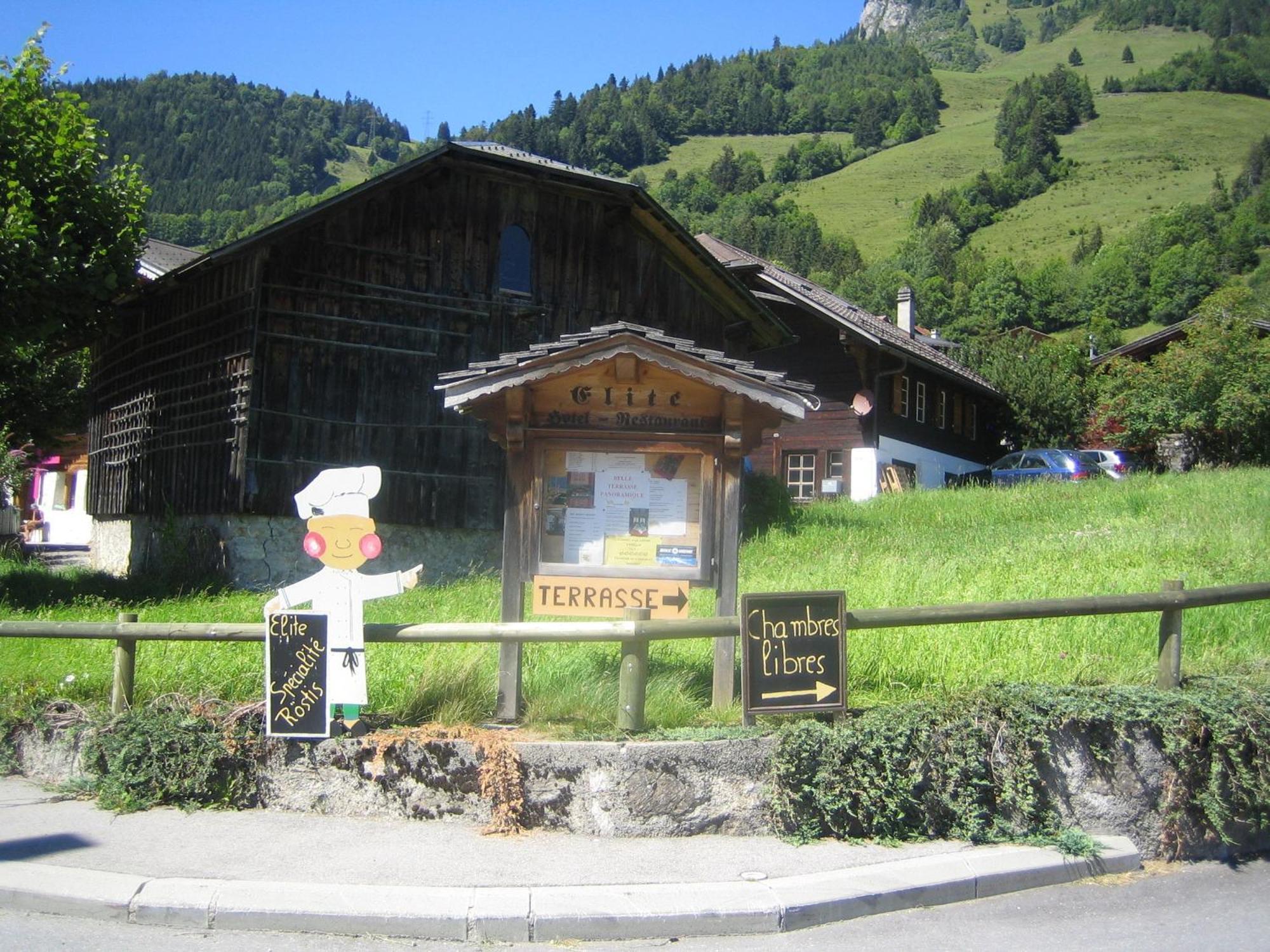 Hotel Elite B&B Rossinière Extérieur photo